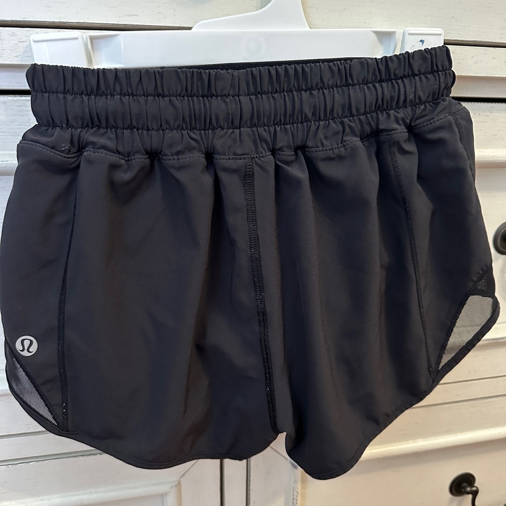 Lululemon Hotty Hot Shorts Size 0